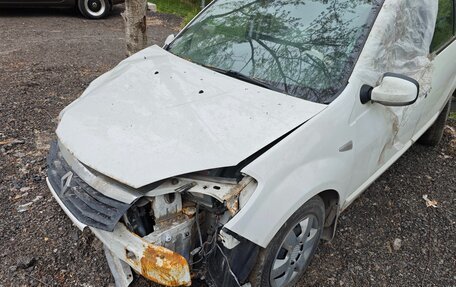 Renault Sandero I, 2014 год, 150 000 рублей, 3 фотография
