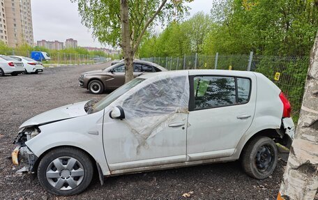 Renault Sandero I, 2014 год, 150 000 рублей, 5 фотография