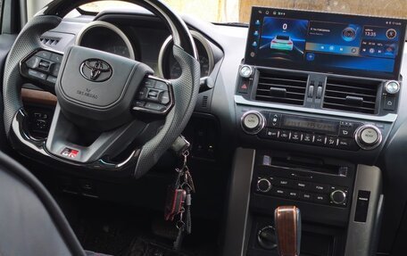 Toyota Land Cruiser Prado 150 рестайлинг 2, 2017 год, 21 фотография