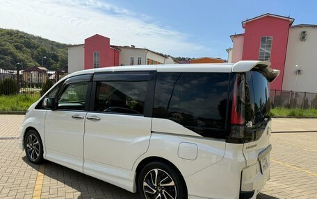 Honda Stepwgn IV, 2016 год, 2 020 000 рублей, 4 фотография