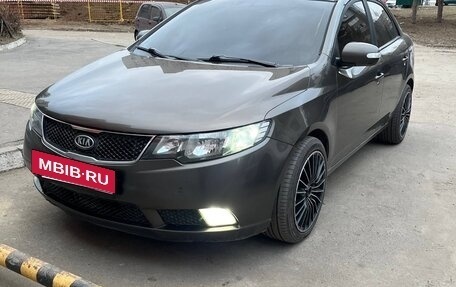 KIA Cerato III, 2009 год, 700 000 рублей, 2 фотография