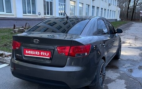 KIA Cerato III, 2009 год, 700 000 рублей, 4 фотография