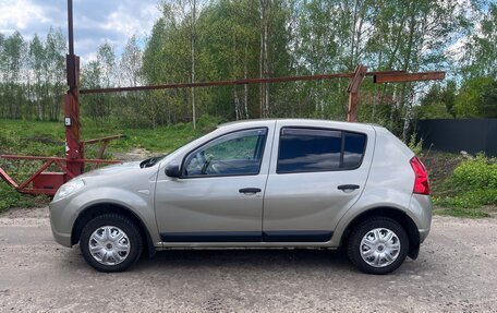 Renault Sandero I, 2011 год, 535 000 рублей, 2 фотография