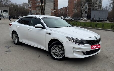KIA Optima IV, 2017 год, 950 000 рублей, 2 фотография