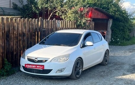 Opel Astra J, 2011 год, 400 000 рублей, 4 фотография