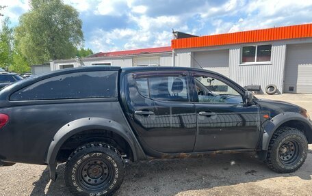 Mitsubishi L200 IV рестайлинг, 2007 год, 625 000 рублей, 2 фотография