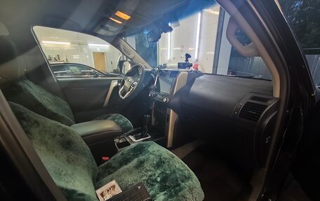 Toyota Land Cruiser Prado 150 рестайлинг 2, 2010 год, 2 300 000 рублей, 7 фотография