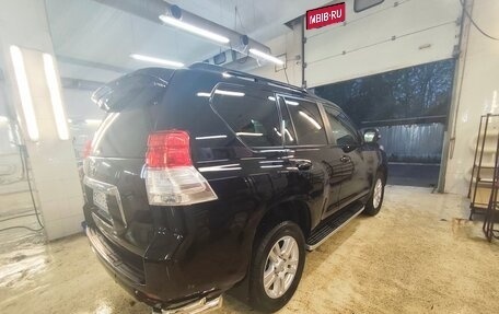 Toyota Land Cruiser Prado 150 рестайлинг 2, 2010 год, 2 300 000 рублей, 4 фотография