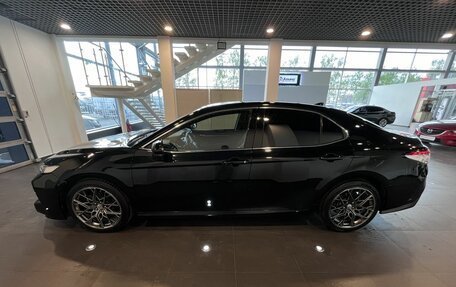 Toyota Camry, 2020 год, 2 875 000 рублей, 6 фотография