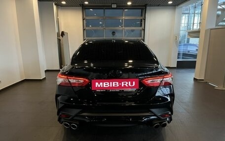 Toyota Camry, 2020 год, 2 875 000 рублей, 4 фотография