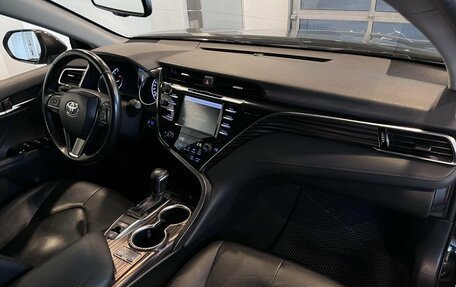Toyota Camry, 2020 год, 2 875 000 рублей, 12 фотография