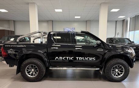 Toyota Hilux VIII, 2022 год, 6 990 000 рублей, 5 фотография