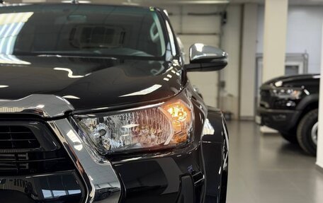 Toyota Hilux VIII, 2022 год, 6 990 000 рублей, 16 фотография