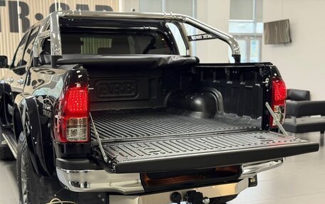Toyota Hilux VIII, 2022 год, 6 990 000 рублей, 15 фотография