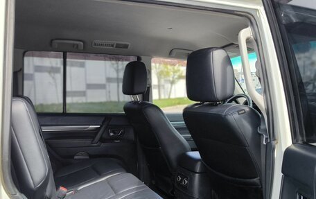 Mitsubishi Pajero IV, 2011 год, 1 150 000 рублей, 13 фотография