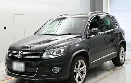 Volkswagen Tiguan I, 2014 год, 848 000 рублей, 1 фотография