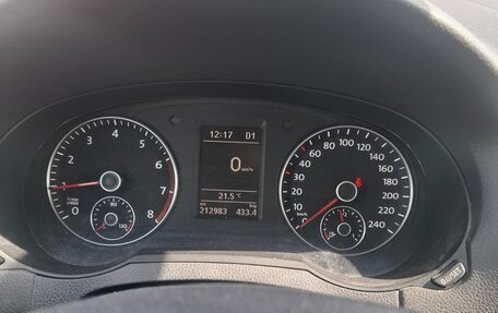 SEAT Alhambra II рестайлинг, 2013 год, 1 250 000 рублей, 1 фотография