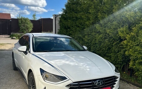 Hyundai Sonata VIII, 2020 год, 2 250 000 рублей, 1 фотография