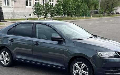 Skoda Rapid I, 2014 год, 900 000 рублей, 1 фотография