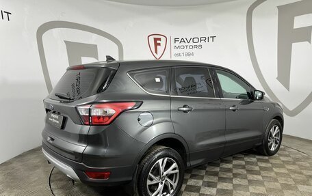 Ford Kuga III, 2018 год, 1 645 000 рублей, 6 фотография