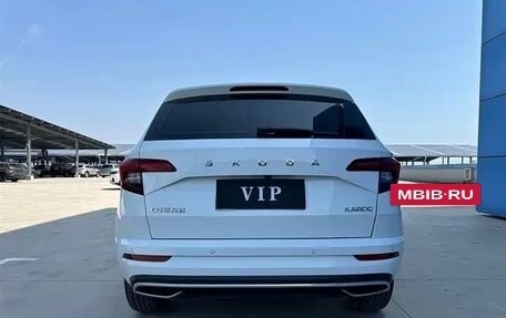 Skoda Karoq I, 2023 год, 2 105 000 рублей, 7 фотография