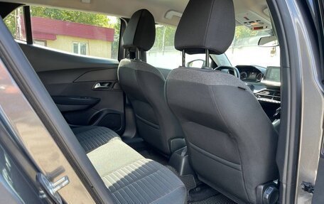 Peugeot 2008 II, 2020 год, 1 300 000 рублей, 9 фотография