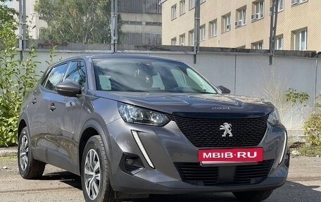 Peugeot 2008 II, 2020 год, 1 300 000 рублей, 4 фотография