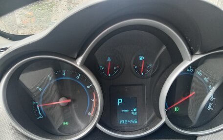Chevrolet Cruze II, 2013 год, 600 000 рублей, 7 фотография