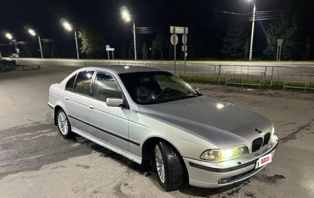 BMW 5 серия, 2000 год, 830 000 рублей, 10 фотография