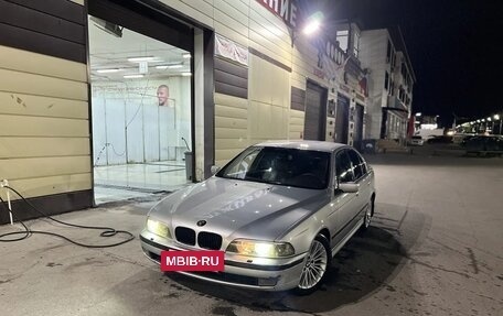 BMW 5 серия, 2000 год, 830 000 рублей, 9 фотография