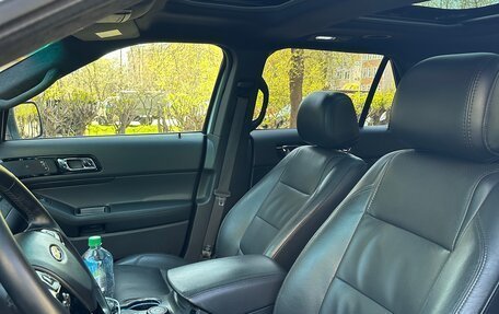 Ford Explorer VI, 2014 год, 2 120 000 рублей, 14 фотография