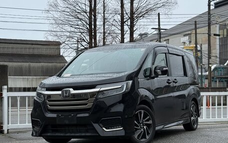 Honda Stepwgn IV, 2020 год, 2 100 000 рублей, 3 фотография