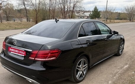 Mercedes-Benz E-Класс, 2014 год, 2 500 000 рублей, 4 фотография