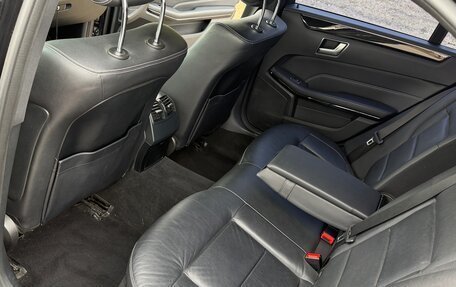 Mercedes-Benz E-Класс, 2014 год, 2 500 000 рублей, 15 фотография