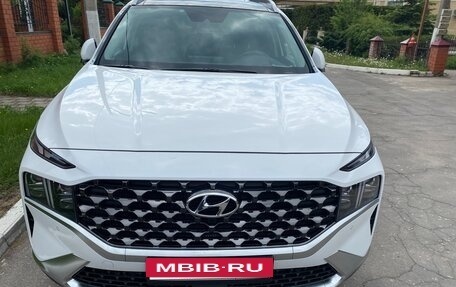 Hyundai Santa Fe IV, 2023 год, 4 750 000 рублей, 2 фотография
