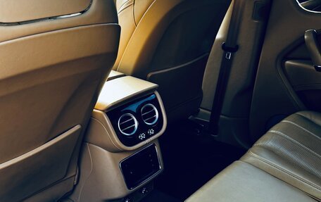 Bentley Bentayga I, 2018 год, 14 900 000 рублей, 11 фотография