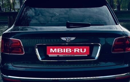 Bentley Bentayga I, 2018 год, 14 900 000 рублей, 9 фотография
