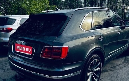 Bentley Bentayga I, 2018 год, 14 900 000 рублей, 8 фотография