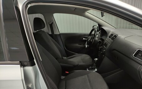 Volkswagen Polo VI (EU Market), 2013 год, 895 000 рублей, 9 фотография