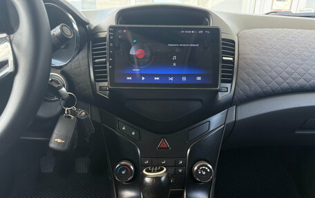Chevrolet Cruze II, 2010 год, 599 000 рублей, 7 фотография
