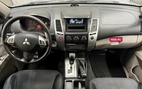 Mitsubishi Pajero Sport II рестайлинг, 2010 год, 1 329 000 рублей, 9 фотография