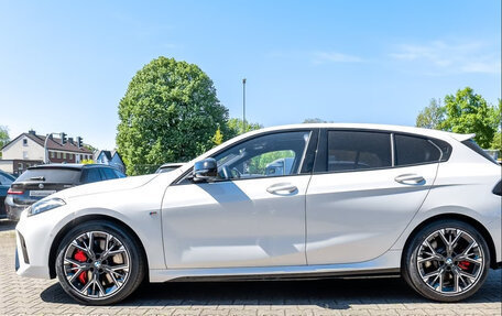 BMW 1 серия, 2025 год, 6 417 360 рублей, 8 фотография