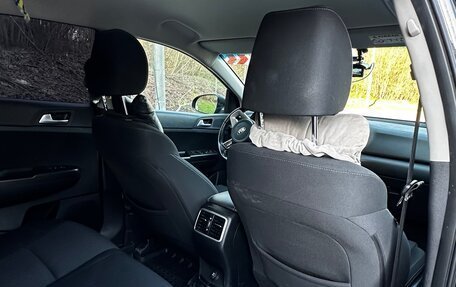 KIA Sportage IV рестайлинг, 2022 год, 2 650 000 рублей, 10 фотография