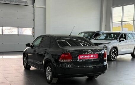Volkswagen Polo VI (EU Market), 2010 год, 549 000 рублей, 2 фотография