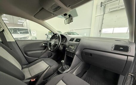 Volkswagen Polo VI (EU Market), 2010 год, 549 000 рублей, 20 фотография