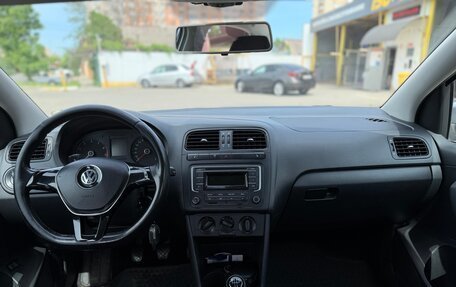Volkswagen Polo VI (EU Market), 2015 год, 1 150 000 рублей, 10 фотография