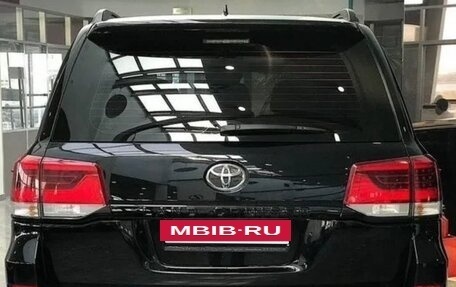 Toyota Land Cruiser 200, 2016 год, 5 000 000 рублей, 12 фотография