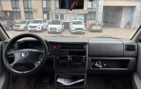 Volkswagen Multivan T4, 2001 год, 800 000 рублей, 6 фотография