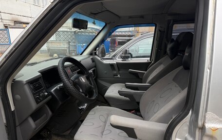 Volkswagen Multivan T4, 2001 год, 800 000 рублей, 9 фотография