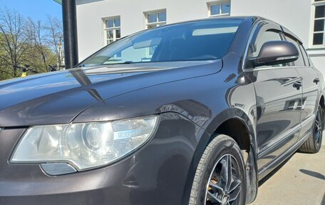 Skoda Superb III рестайлинг, 2011 год, 870 000 рублей, 9 фотография